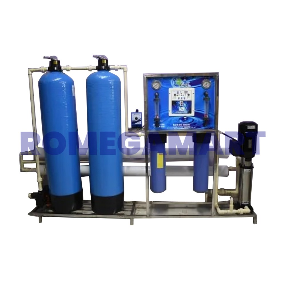1000 LPH FRP Material RO Plant For Commercial Use Blue Color Automatic - Ayush Aqua System