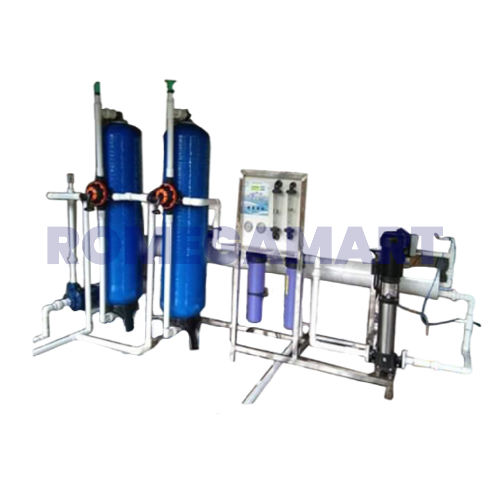 EARTH RO 4000 LPH Industrial RO Plant Blue Color FRP Material - EARTH RO SYSTEM