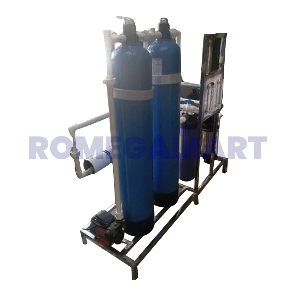 Semi-Automatic 250 LPH Commercial RO Plant FRP Material Color - Drink Pure Water